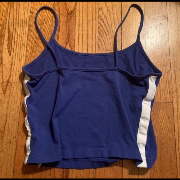 💕Cute Royal Blue Cropped Top - Picture 2 of 3